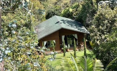 Venta Finca Pantanillo El Retiro 300 m2 construidos y 5.000 m2 de lote