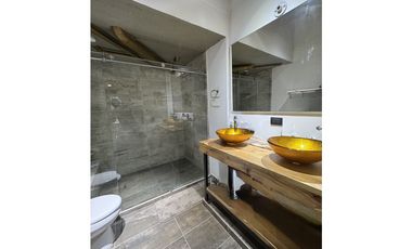 ✨ Tu refugio urbano con alma industrial ✨