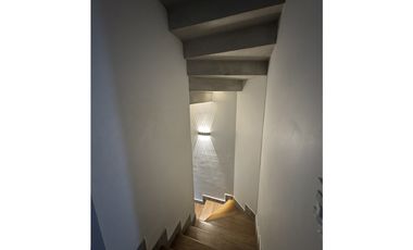 ✨ Tu refugio urbano con alma industrial ✨