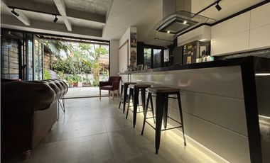 ✨ Tu refugio urbano con alma industrial ✨