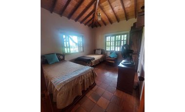 EN VENTA CASA CAMPESTRE INDEPENDIENTE ENTRE ALCALA Y QUIMBAYA