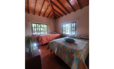 EN VENTA CASA CAMPESTRE INDEPENDIENTE ENTRE ALCALA Y QUIMBAYA