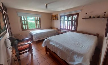 EN VENTA CASA CAMPESTRE INDEPENDIENTE ENTRE ALCALA Y QUIMBAYA