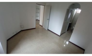 Apartamento amplio en la Mota Belen