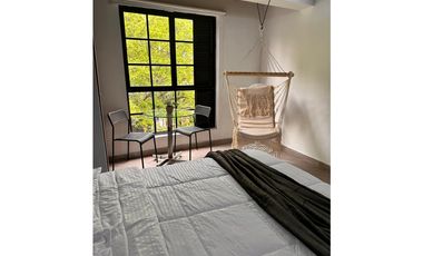 Amoblado HERMOSO Estudio Tipo Loft Laureles cerca a la 70