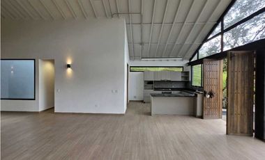 CASA FINCA EN ARRIENDO UBICADO EN EL RETIRO, SECTOR LA MARIA