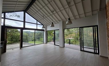 CASA FINCA EN ARRIENDO UBICADO EN EL RETIRO, SECTOR LA MARIA