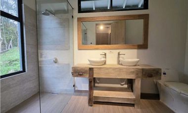 CASA FINCA EN ARRIENDO UBICADO EN EL RETIRO, SECTOR LA MARIA