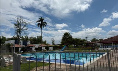 Casa campestre en arriendo sector Vía Tebaida