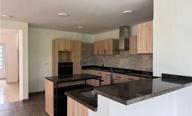 Casa campestre en arriendo sector Vía Tebaida