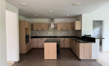 Casa campestre en arriendo sector Vía Tebaida