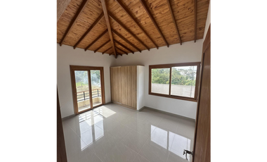 Linda Casa Campestre para estrenar- Mazo- Santa Elena