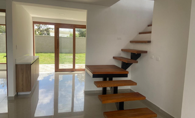 Linda Casa Campestre para estrenar- Mazo- Santa Elena