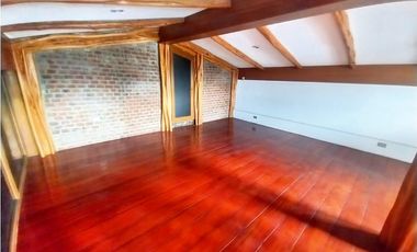 Urdesa, Hermoso Departamento en Renta, 150m2