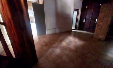 Urdesa, Hermoso Departamento en Renta, 150m2