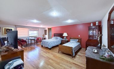 VENTA CASA BOSQUES DE LAS LOMAS 3 RECAMARAS JARDIN