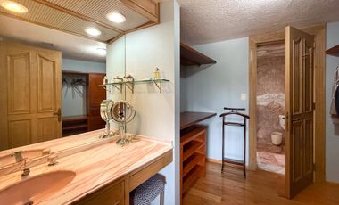 VENTA CASA BOSQUES DE LAS LOMAS 3 RECAMARAS JARDIN