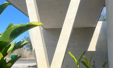 Casa en venta en privada Yaxlum Conkal Yucatan