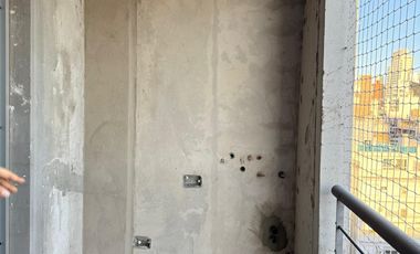 PISO EXCLUSIVO EN ALTURA, VISTA FRANCA AL RIO PARQUE ESPAÑA CON COCHERA Y AMENITIES A TERMINAR CON POSESION