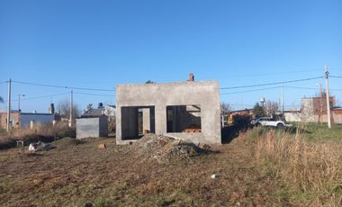 VENDO CASA  2 dormitorios a terminar TIERRA DE SUEÑOS PGSM