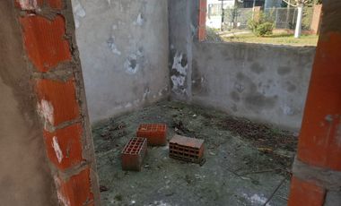 VENDO CASA  2 dormitorios a terminar TIERRA DE SUEÑOS PGSM