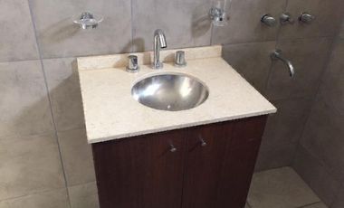 Departamento en alquiler en Barrio Güemes! Luminoso 1 dormitorio, 1 baño, exc ubicación!!