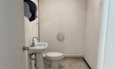 LOCAL EN RENTA EN LADRILLERA