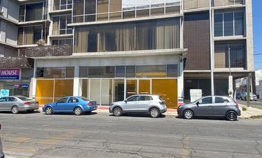 LOCAL EN RENTA EN LADRILLERA