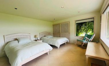 Casa en Venta, a la Orilla del Lago, Valle de Bravo, Edo de Mex