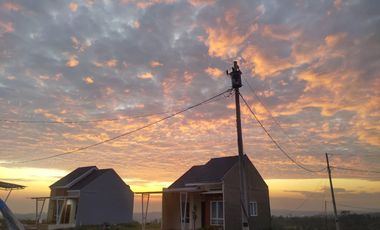 Rumah Komersil di Ungaran Barat Promo DP 5 Juta FREE BIAYA ALL IN