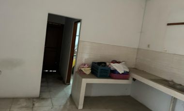 Dijual Ruang Usaha Strategis di Jalan Raya Solo-Sragen, Jaten!!