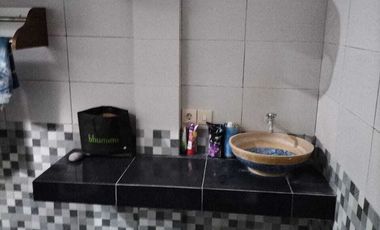 DIKONTRAKKAN RUMAH Marlboro Barat