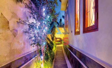 FOR SALE VILLA VIEW SAWAH