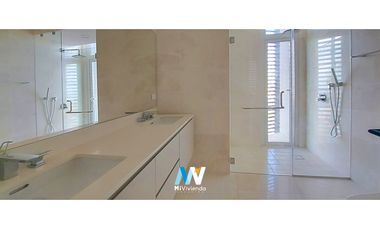 Alquiler de Apartamento LINEA BLANCA en OCEAN REEF Punta Pacífica