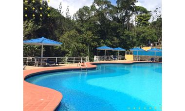 Espaciosa Casa Unifamiliar en Altos de Cerro Azul