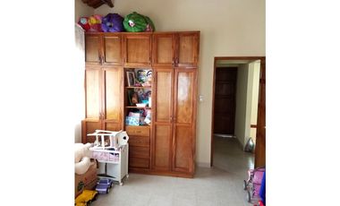 Espaciosa Casa Unifamiliar en Altos de Cerro Azul