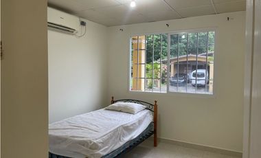 ARRAIJAN / VILLA LAS PALMERAS / 370M / TERRAZA TECHADA / VACIA