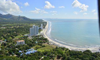 Venta de Apartamentos Amob ROYAL PALM Residencial Frente al Mar