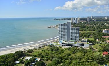 Venta de Apartamentos Amob ROYAL PALM Residencial Frente al Mar