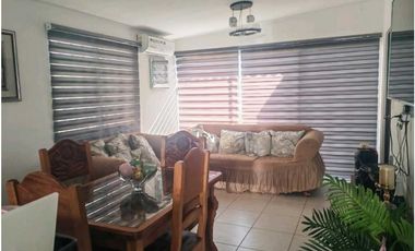 ALQUILO CASA EN CHORRERA QUINTAS DE VALLE BONITO AMOBLADA