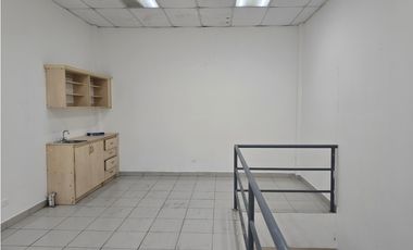 Alquiler | local plaza Doral