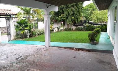 SE VENDE CASA | VIA PORRAS