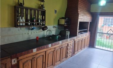 Casa en venta en Gonzalez Catan