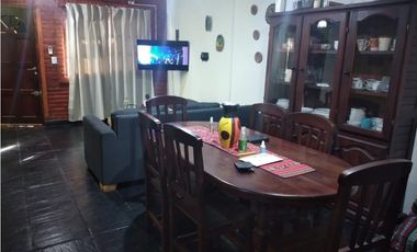Casa en venta en Gonzalez Catan