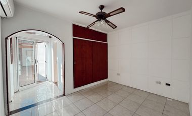 Venta Departamento 2 Dormitorios Con Patio Y Parrilla Calle Salta