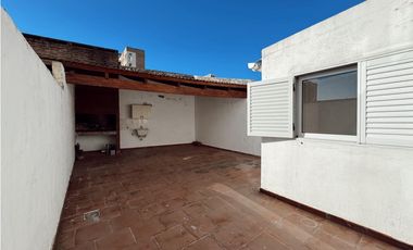 Venta Departamento 2 Dormitorios Con Patio Y Parrilla Calle Salta