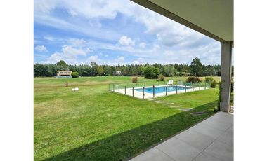 Hermosa casa en Haras del Sur II
