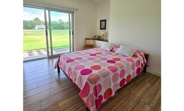 Hermosa casa en Haras del Sur II