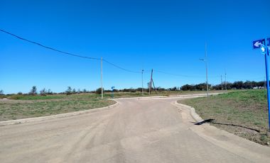 LOTE RESIDENCIAL EN VENTA 300m2 - DOCTA MALAGUEÃO