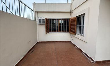 Francia 2425 Castelar